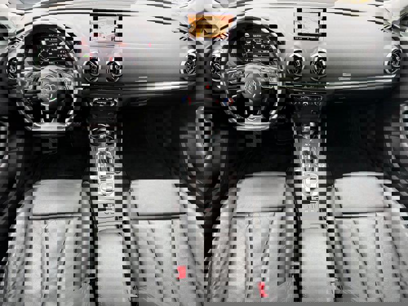 Image Audi ㍁匠潰瑲慢正⠠嘸⥆〨⸴〲㘱㸭) 35 TDI 2.0 150 Design Luxe S-tronic7 Full leds GPS Caméra Virtual Sièges cuir Régul Clim auto Gtie 1